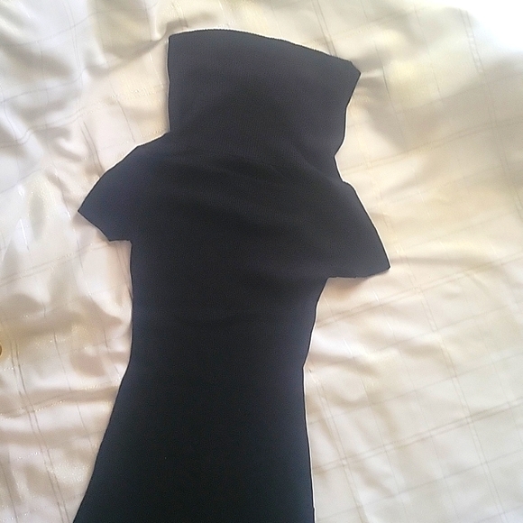 EUC INC Cowell Neck Knit Black Dress - Picture 10 of 10